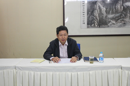 9月26日 杜清坤副主任就《论群众路线——重要论述摘编》开展座谈讨论IMG_3214.JPG